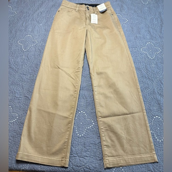 St Johns Bay Women’s Tan Hi Rise Wide Leg Jeans NWT Size 4 - Picture 13 of 13